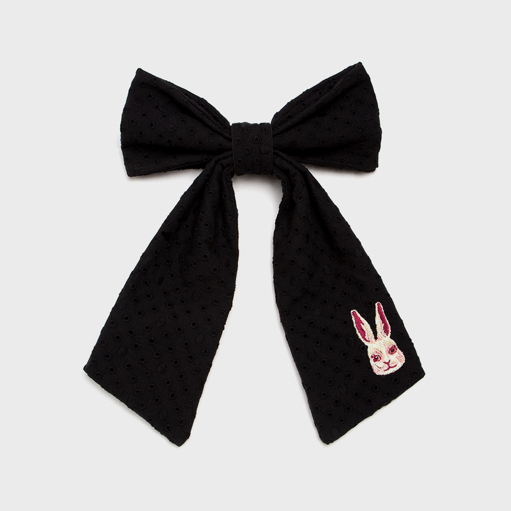 NAT lace ribbon pin lady rabbit