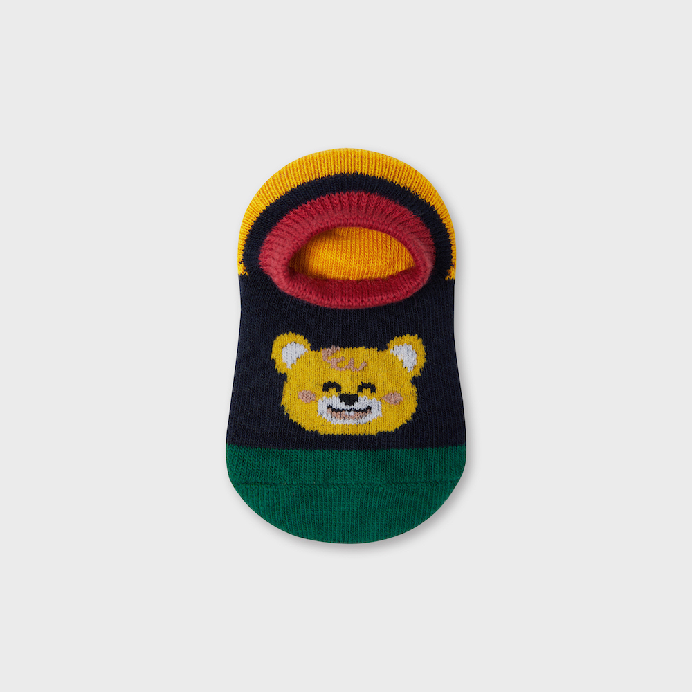 baby cover bear laugh